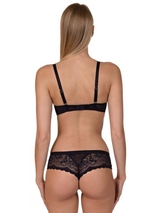 Lisca Evelyn black brazilian