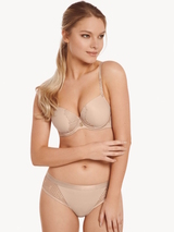 Lisca Ivonne skin brazilian