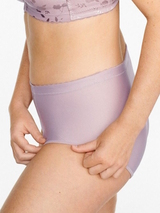 Naturana Minimizer violet brief