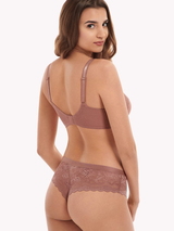 Lisca Evelyn cinnamon brazilian