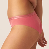 Naturana Monday raspberry brief