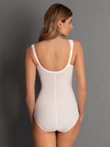 Anita Clara champagne body