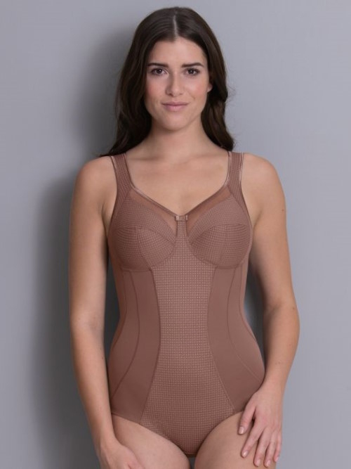 Anita Clara berry body