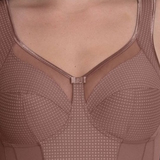 Anita Clara berry body