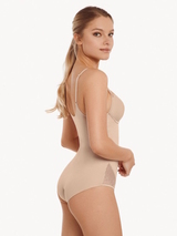 Lisca Ivonne skin body