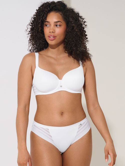 Lisca Alegra white brief Lisca Alegra white brief