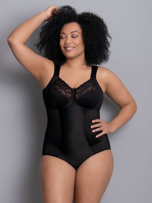 Anita Lucia black body