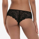 Rosa Faia Bobette black brazilian