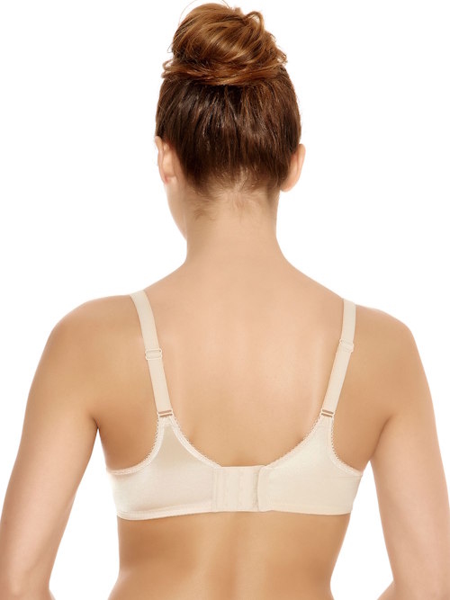 Wacoal Lingerie Basic Beauty skin padded bra