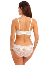 Wacoal Lingerie Halo Lace ivory padded bra