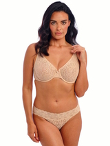 Wacoal Lingerie Halo Lace skin brief