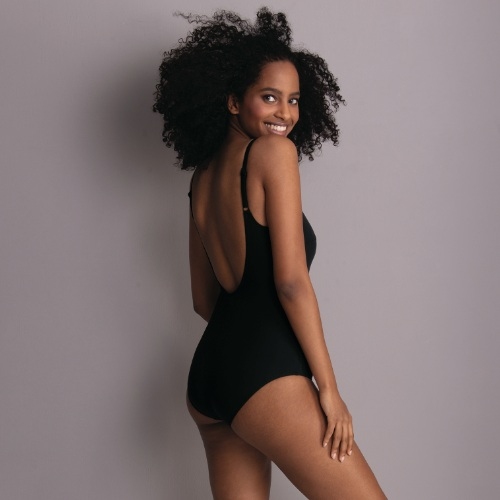 Rosa Faia Swimwear Perfect black bathingsuit