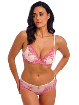 Wacoal Lingerie Embrace Lace pink padded bra