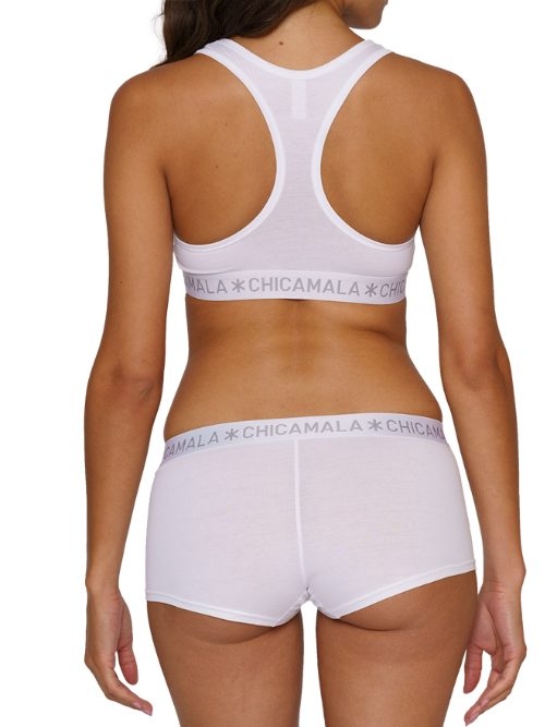 Chicamala Basic white short