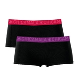 Chicamala Solid black short