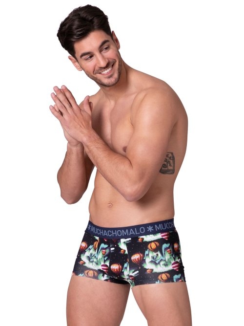 Muchachomalo Elements black trunk