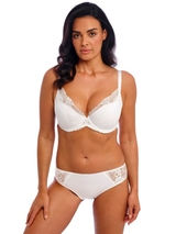 Wacoal Lingerie Most Divine white push up bra