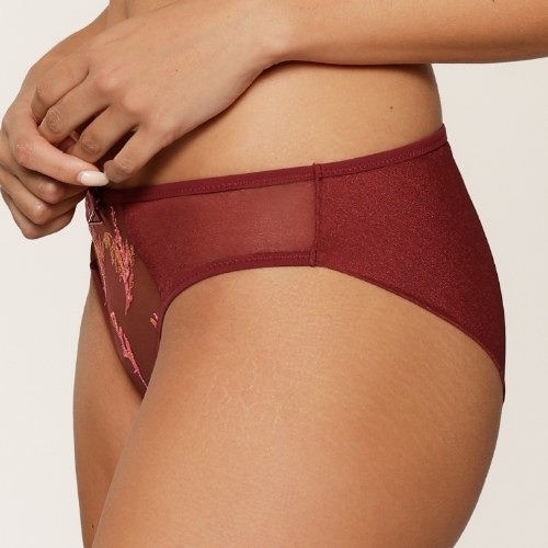 LingaDore Beautiful Bordeaux port brief
