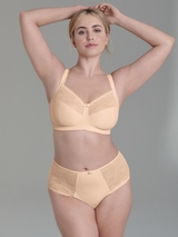 Rosa Faia Eloise skin brief