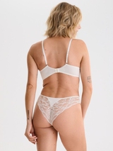 Lisca River crème thong