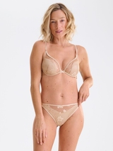 Lisca Passion rose with gold thong