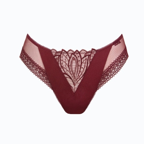 Lisca Adventure red brief