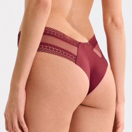 Lisca Adventure red thong