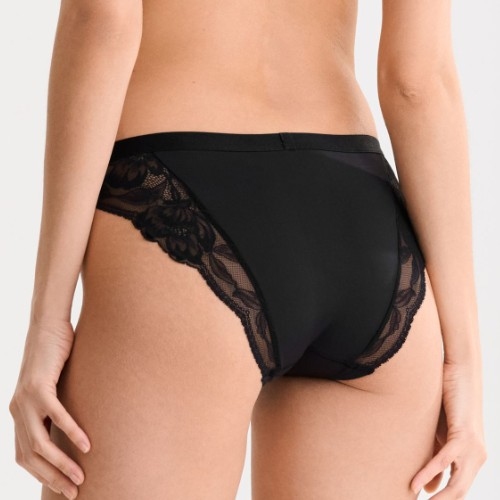 Lisca Robin black brief