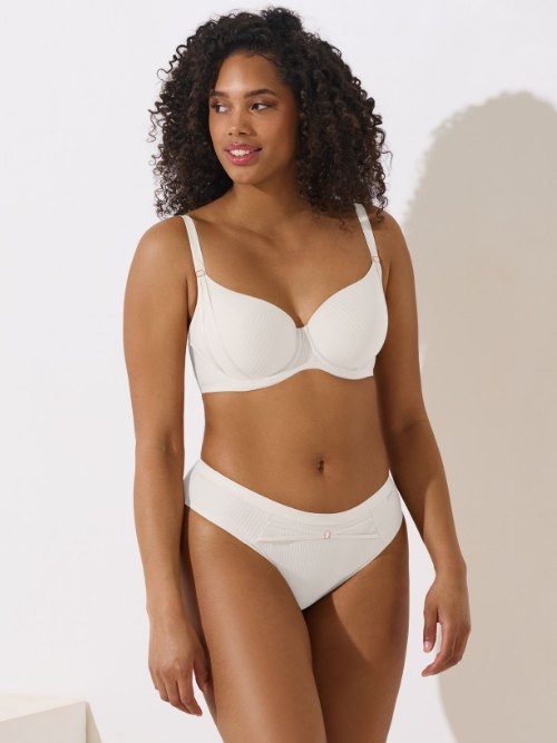 Lisca Laura white brief