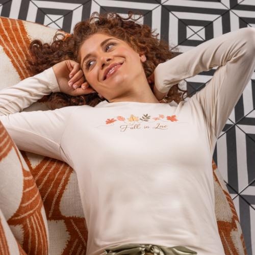 Charlie Choe Lovely Nights off white pyjama shirt