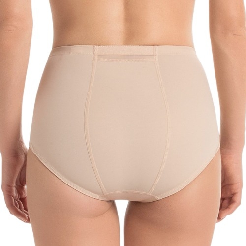 Anita Clara sand brief