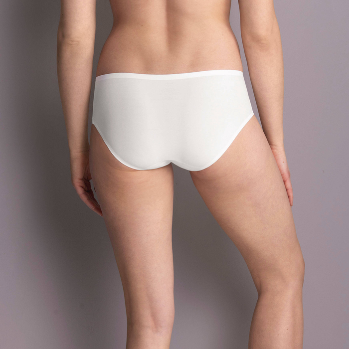Anita Essential white short