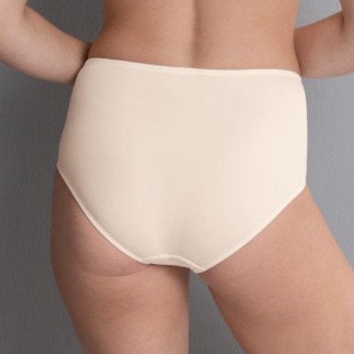 Anita Havanna crystal brief