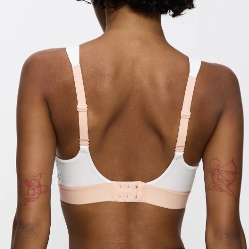 Triumph Triaction Extreme Lite white sport bra