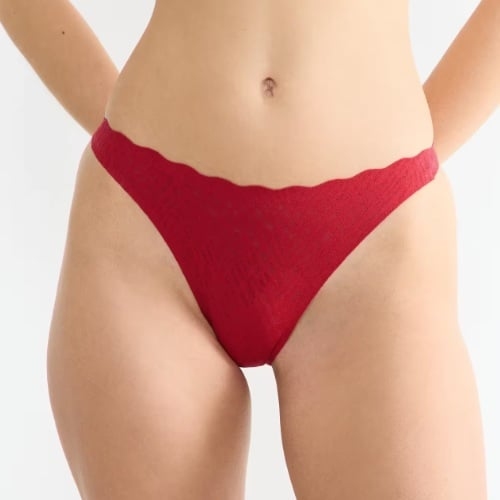 Sloggi Zero Feel Bliss red thong
