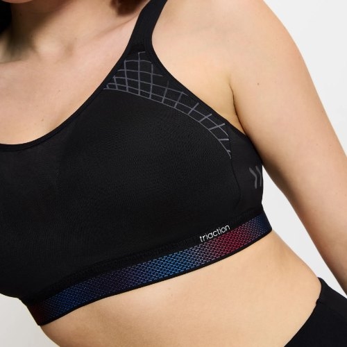 Triumph Triaction Cardio Flow black sport bra