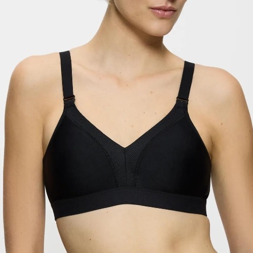 Triumph Triaction Wellness black sport bra