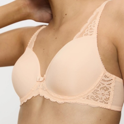 Triumph Amourette Spotlight orange padded bra