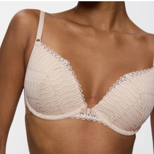 Triumph Aura Spotlight beige padded bra