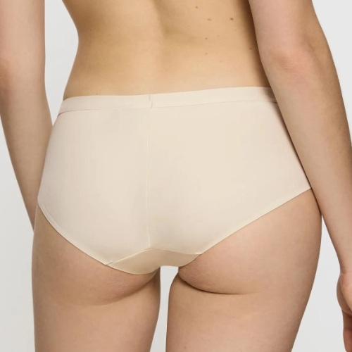 Triumph Aura Spotlight beige brief