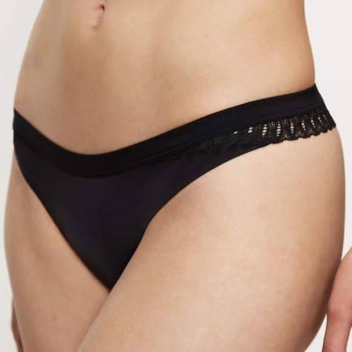 Triumph Aura Spotlight black thong