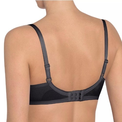Triumph Beauty-Full Essential black padded bra