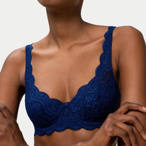 Triumph Amourette 300 navy blue padded bra