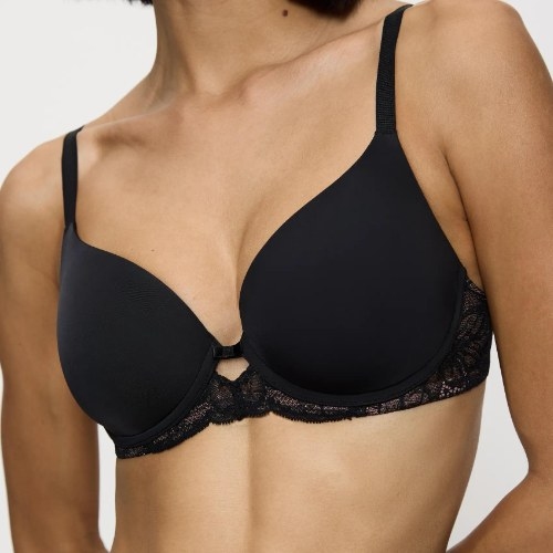 Triumph Amourette Charm black padded bra