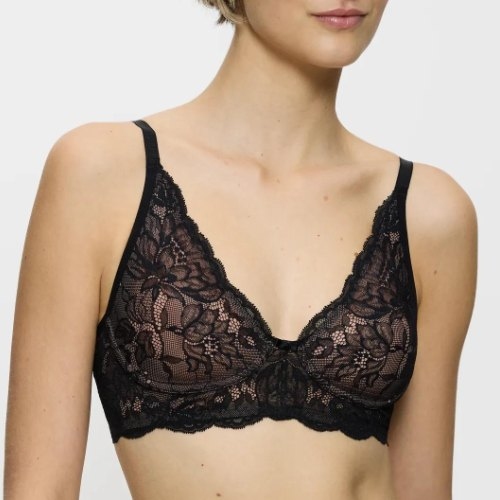 Triumph Amourette Charm black non-padded bra