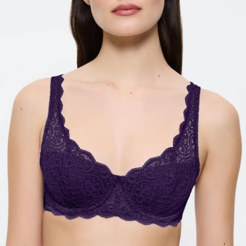 Triumph Amourette purple padded bra