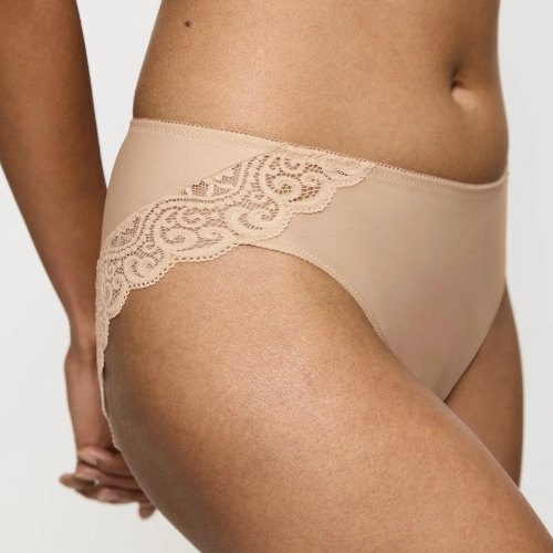Triumph Amourette skin brief