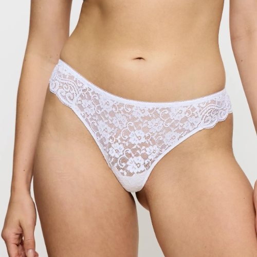 Triumph Amourette Spotlight white thong