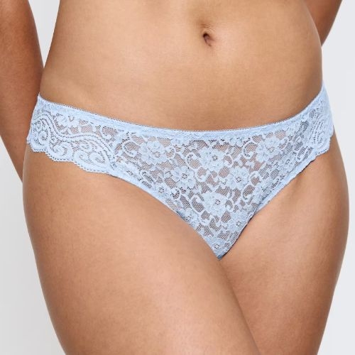 Triumph Amourette Spotlight ice blue thong