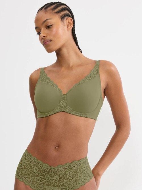 Triumph Amourette olive green padded bra